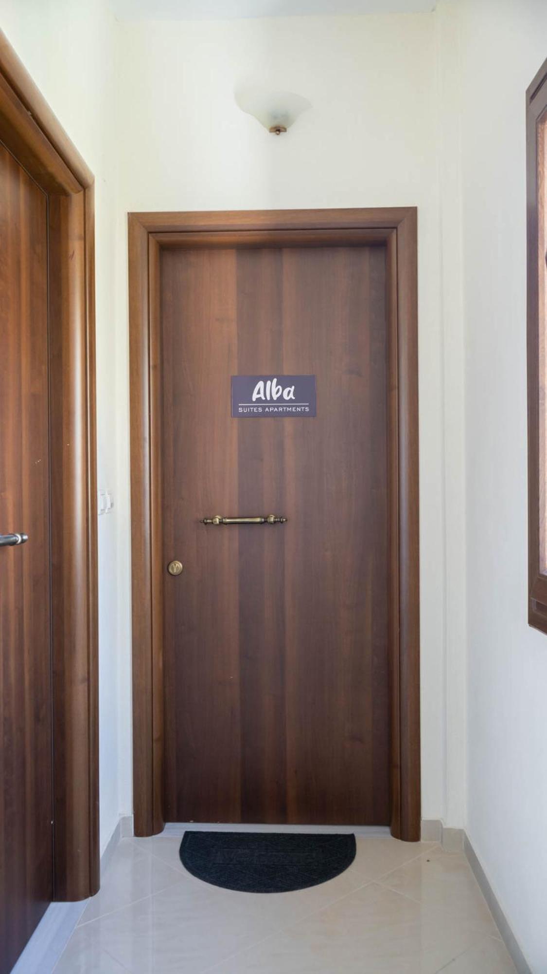 Alba Suite Apartment Kalambaka Esterno foto